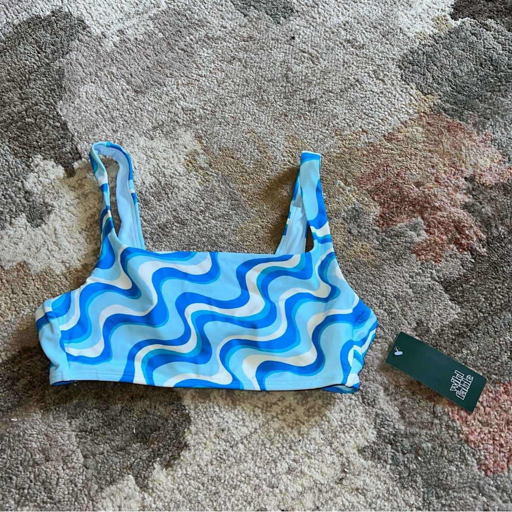 Wild Fable Blue White Wavy Groovy Geometric Print Swim Bikini Top Size M 8/10